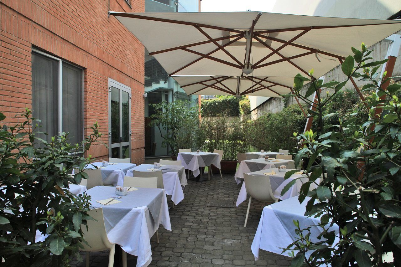 B&B Hotel Milano Cologno Studios Cologno Monzese Bagian luar foto